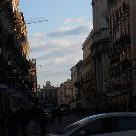 Catania Crossing B&B - Rooms & Comforts Buitenkant foto