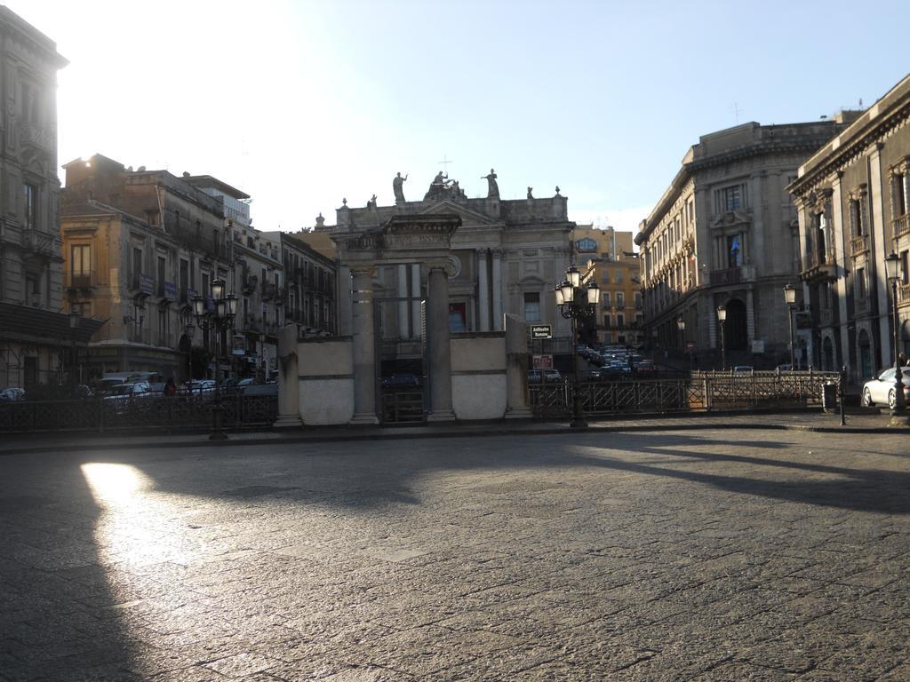 Catania Crossing B&B - Rooms & Comforts Buitenkant foto
