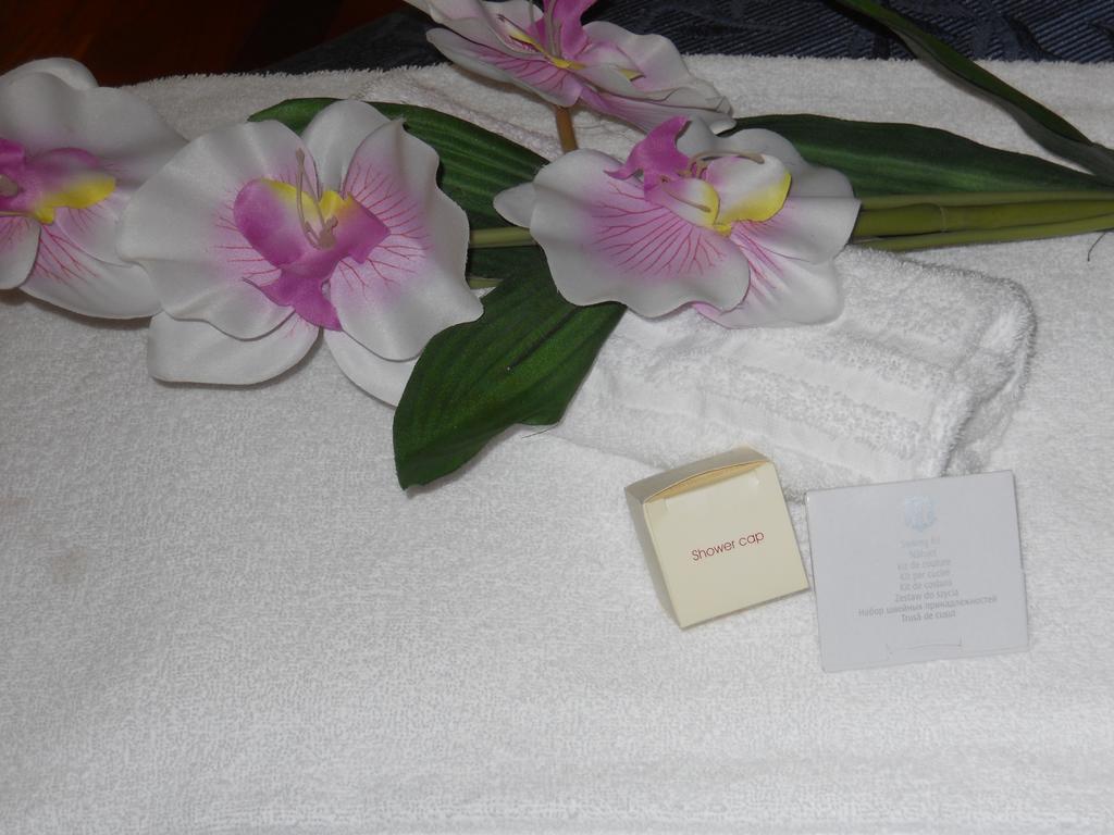 Catania Crossing B&B - Rooms & Comforts Kamer foto
