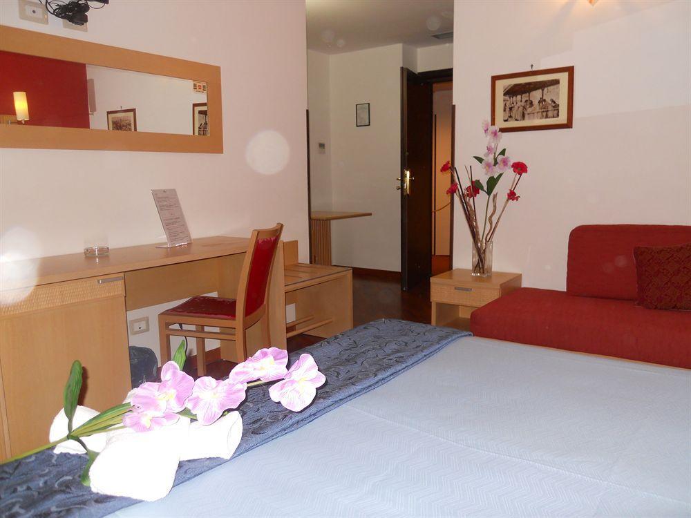 Catania Crossing B&B - Rooms & Comforts Buitenkant foto